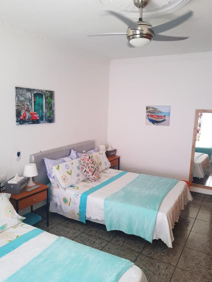 Apartamento & - Airport